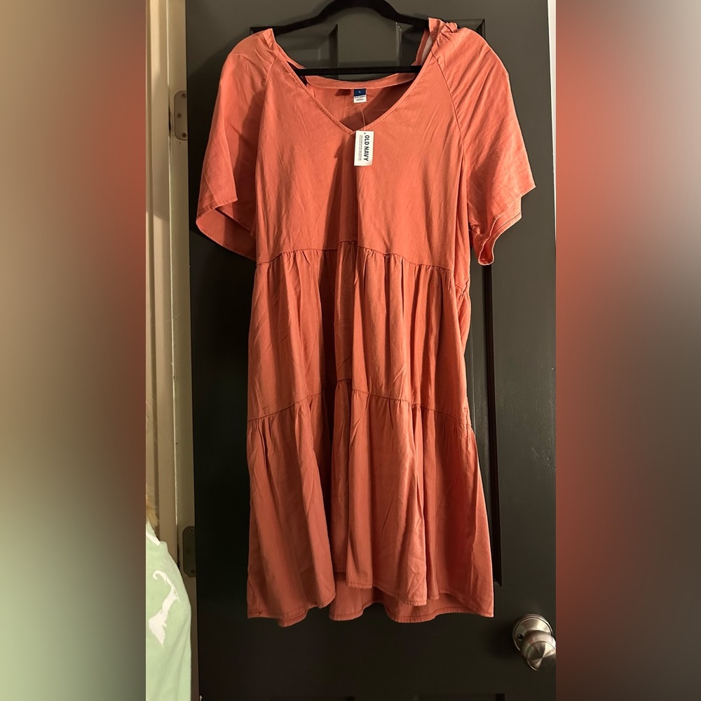 Old Navy Coral Midi Dress